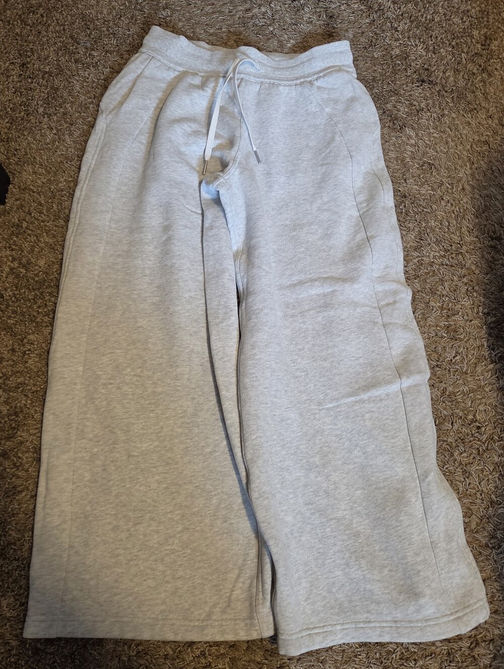 Women's Wide-Leg Drawstring Sweatpants - Light Gray - Lululemon Scuba